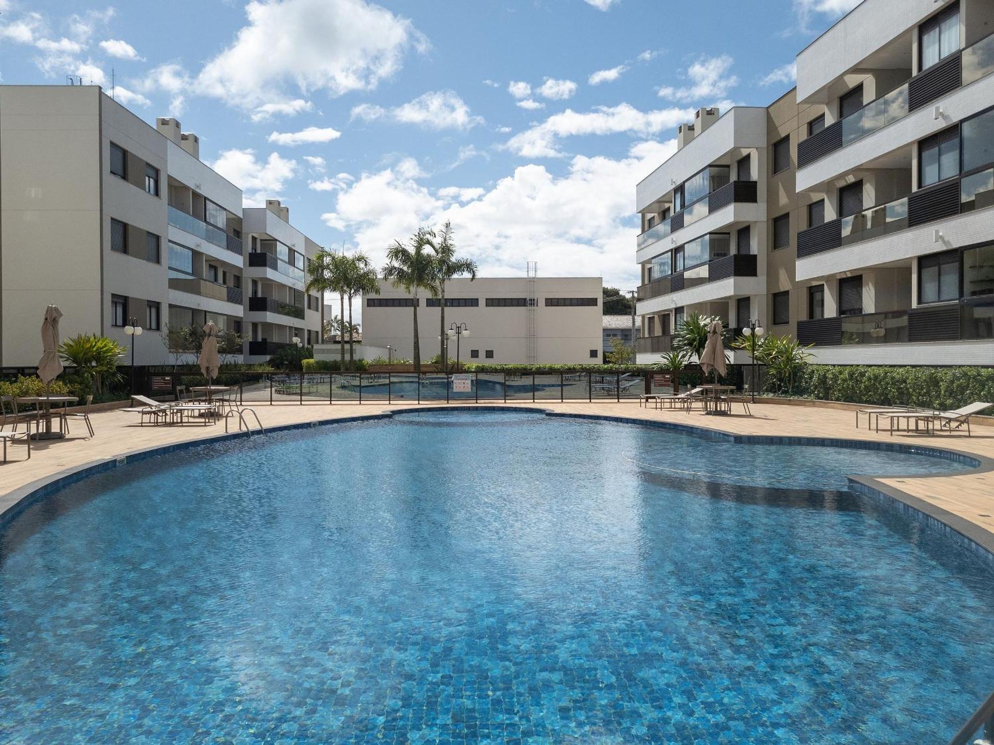 C/ Piscinas A 240m Do Mar Floripa-sc Adc Apartment