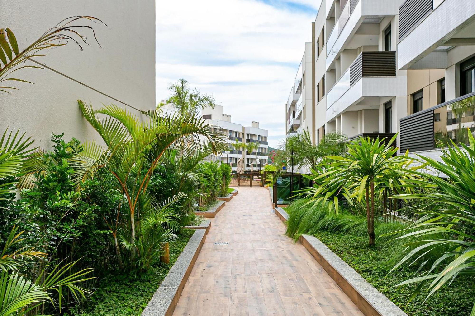 Apartment C/ Piscinas A 240m Do Mar Floripa-sc Adc *